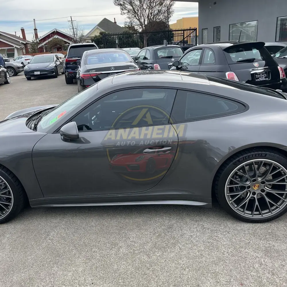 2018 Porsche 911 Carrera 4