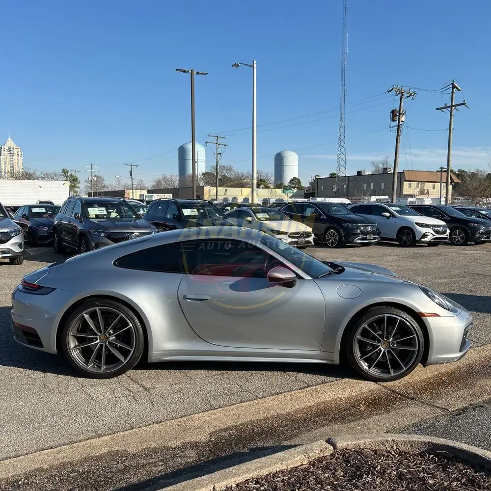 2021 Porsche 911 Carrera