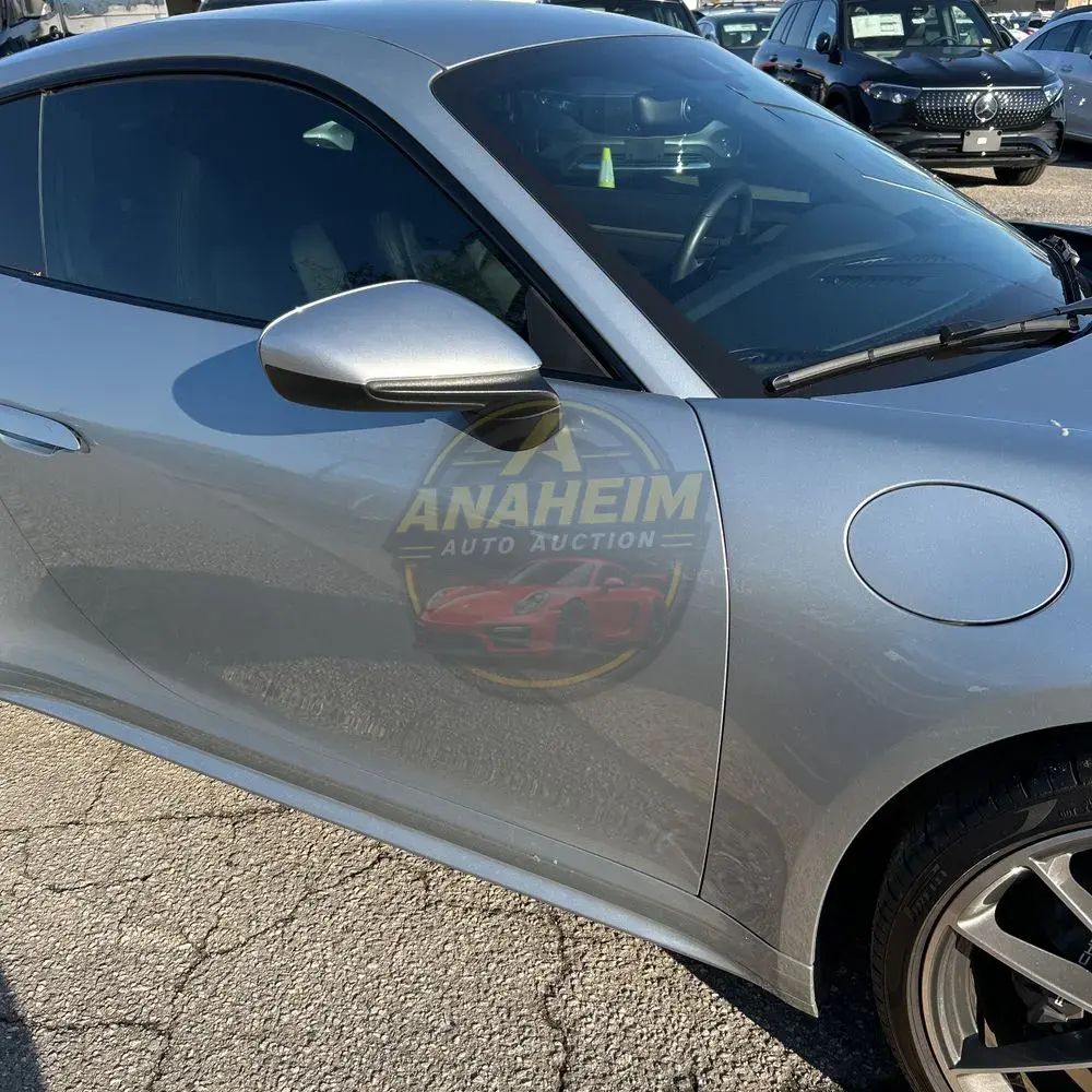 2021 Porsche 911 Carrera