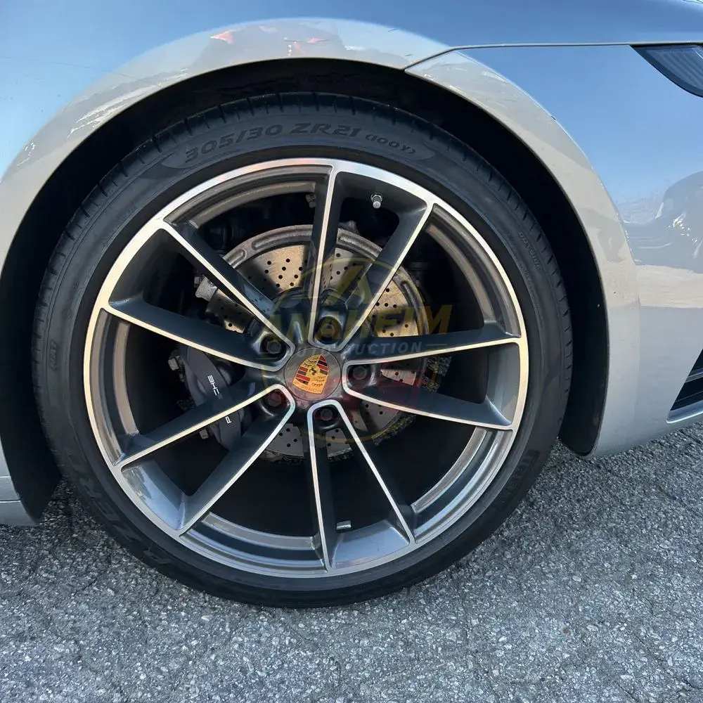 2021 Porsche 911 Carrera