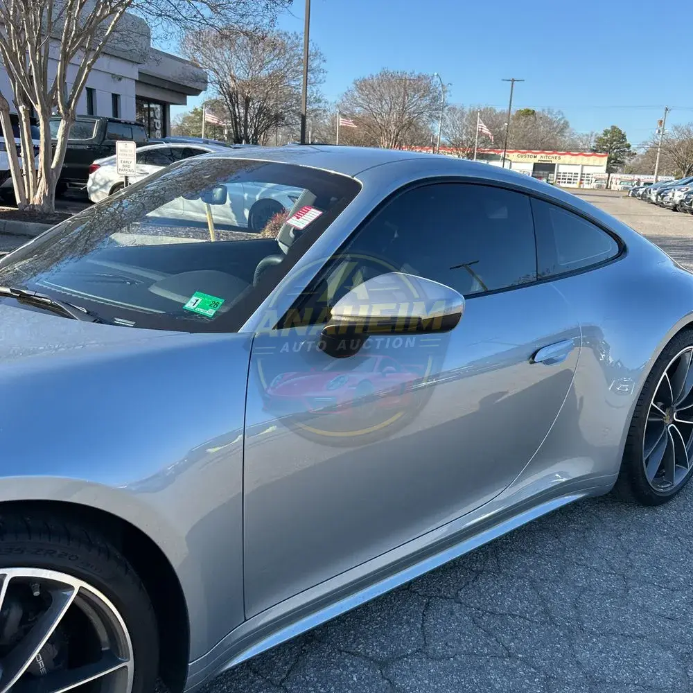 2021 Porsche 911 Carrera