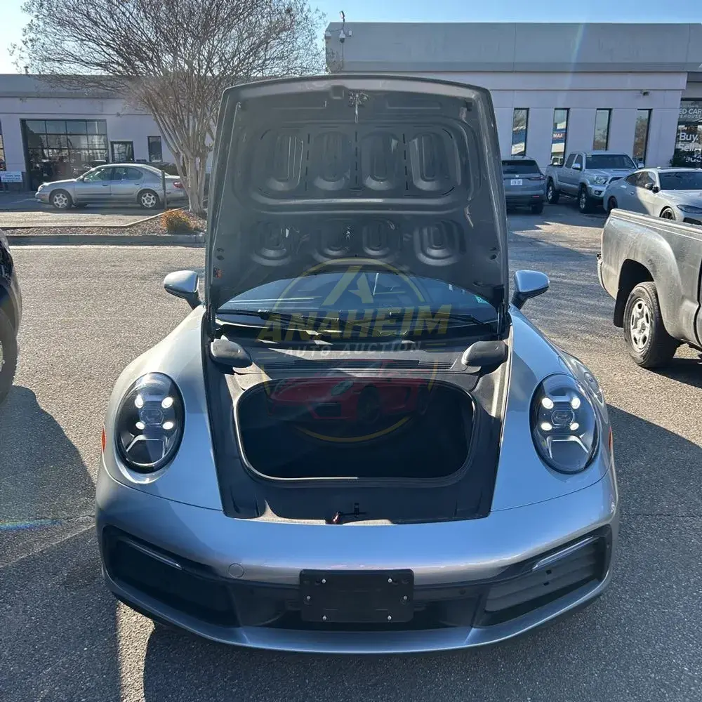 2021 Porsche 911 Carrera