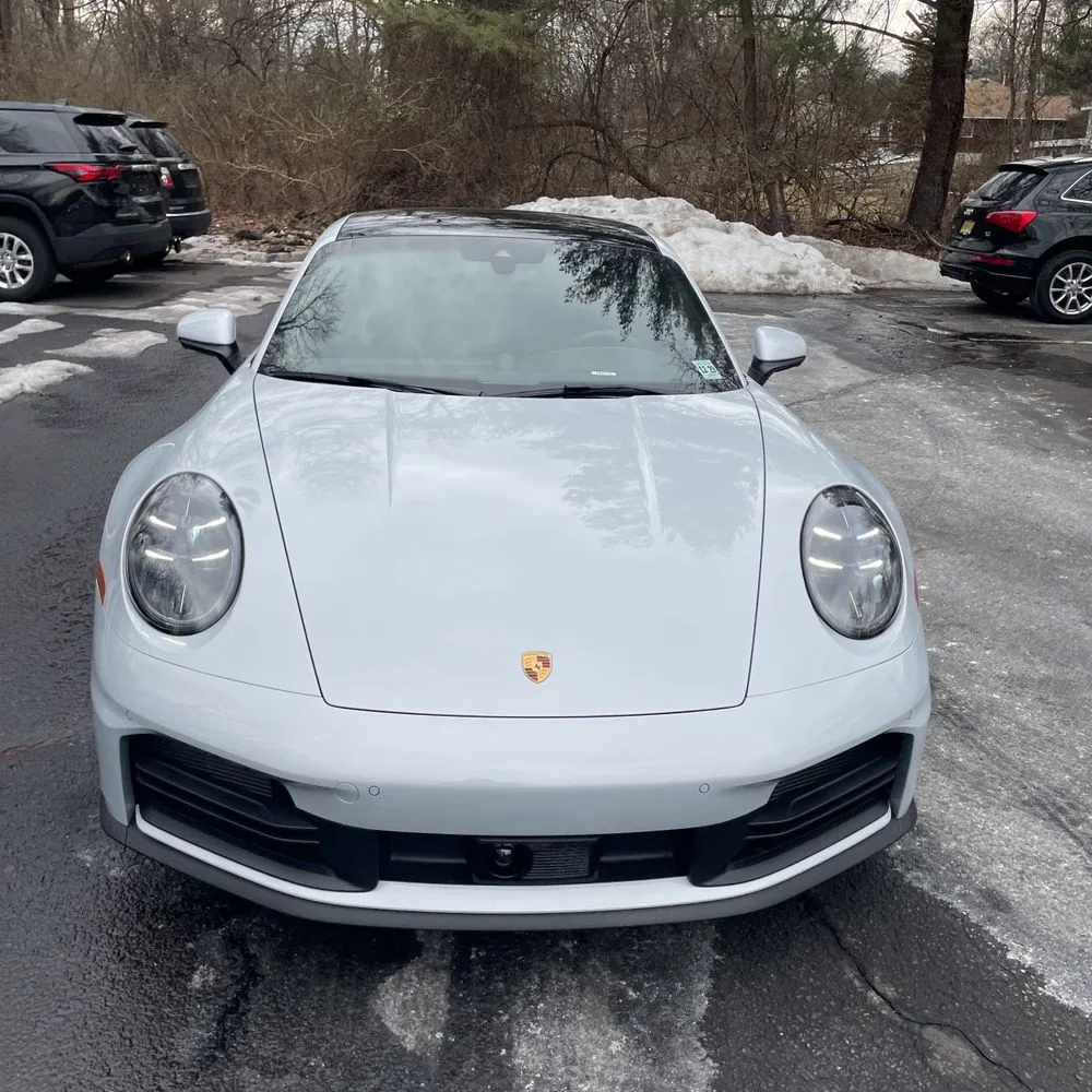 2025 Porsche 911 Carrera