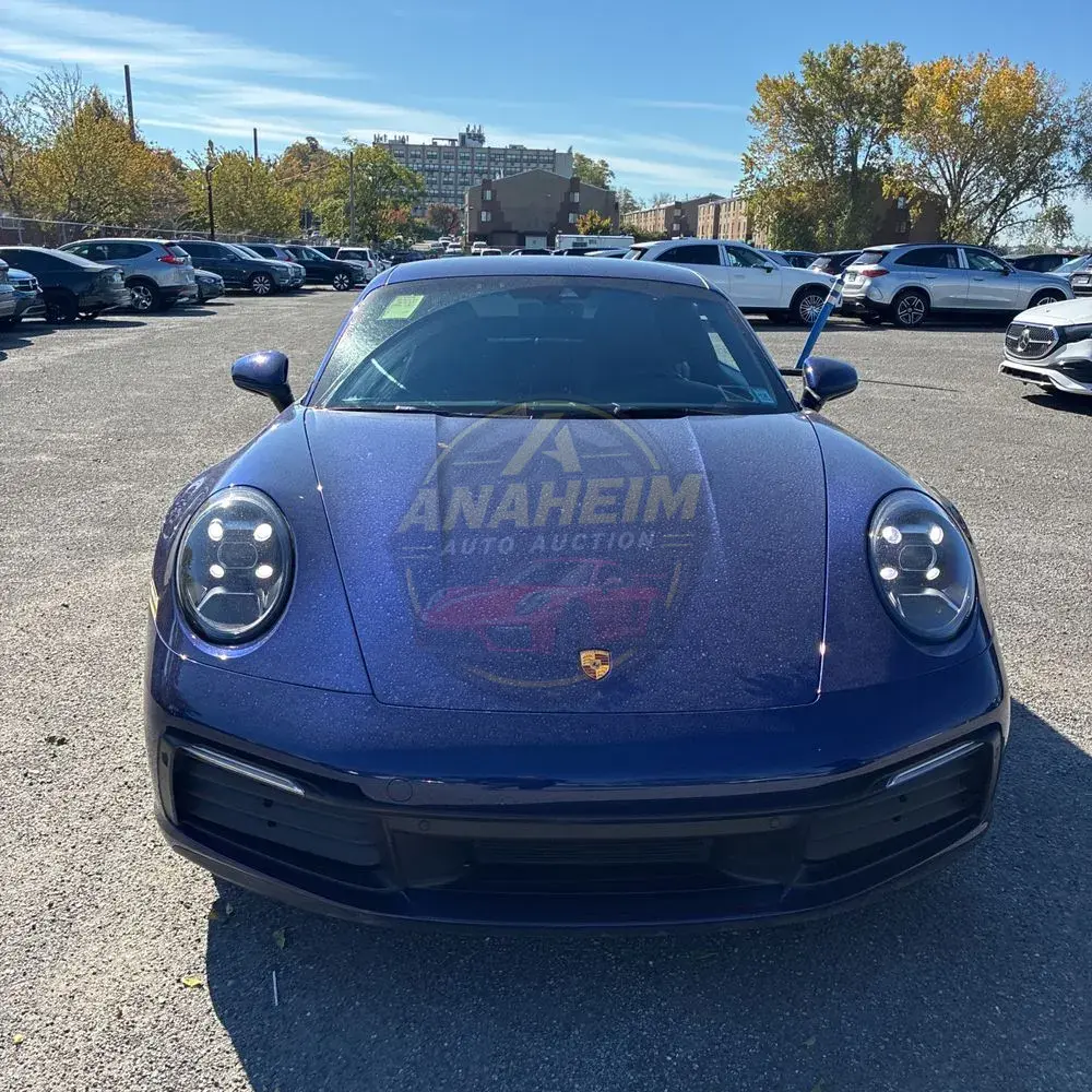 2020 Porsche 911 Carrera