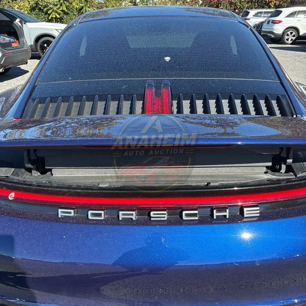 2020 Porsche 911 Carrera