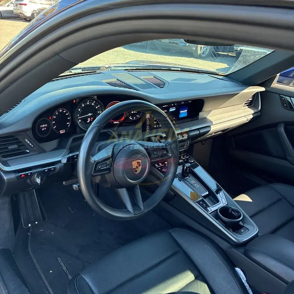 2020 Porsche 911 Carrera