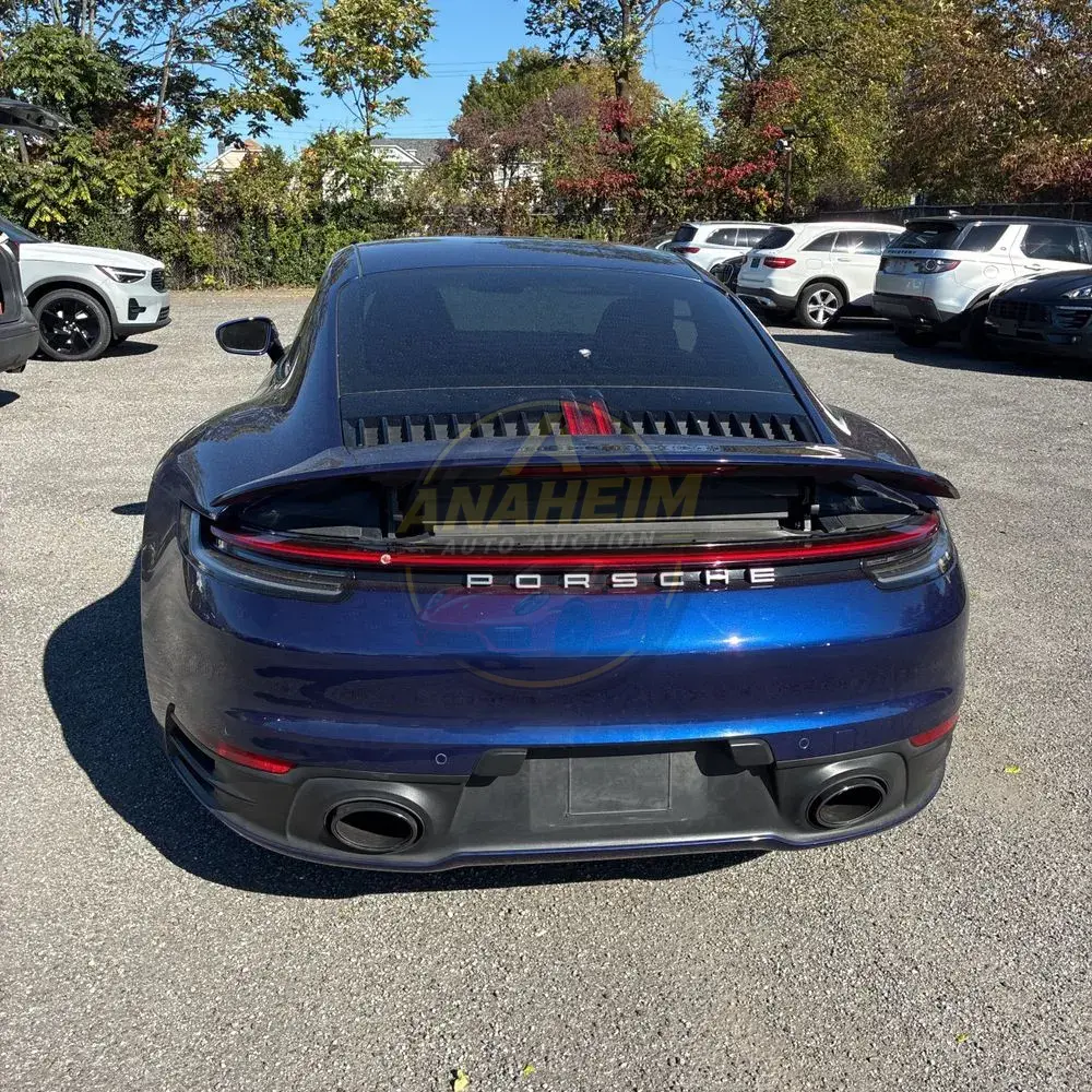 2020 Porsche 911 Carrera