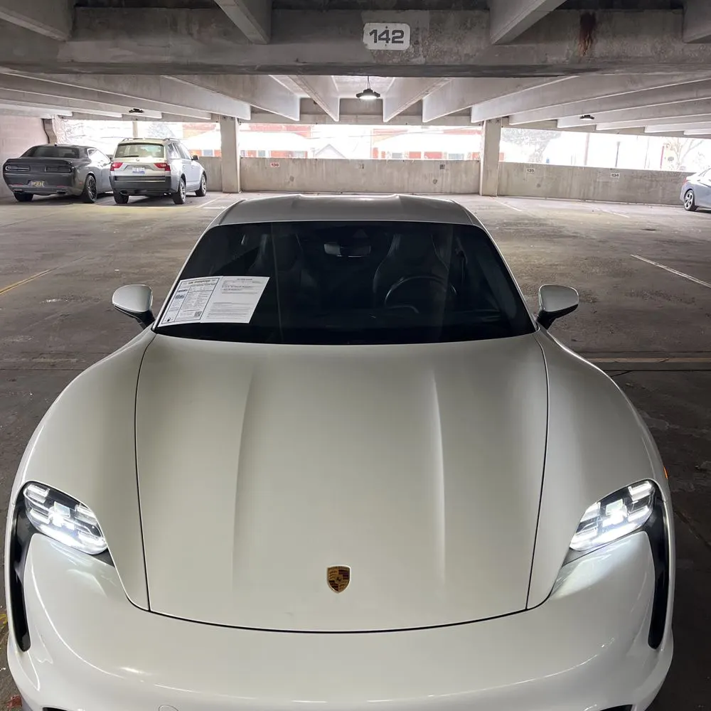 2022 Porsche Taycan Base