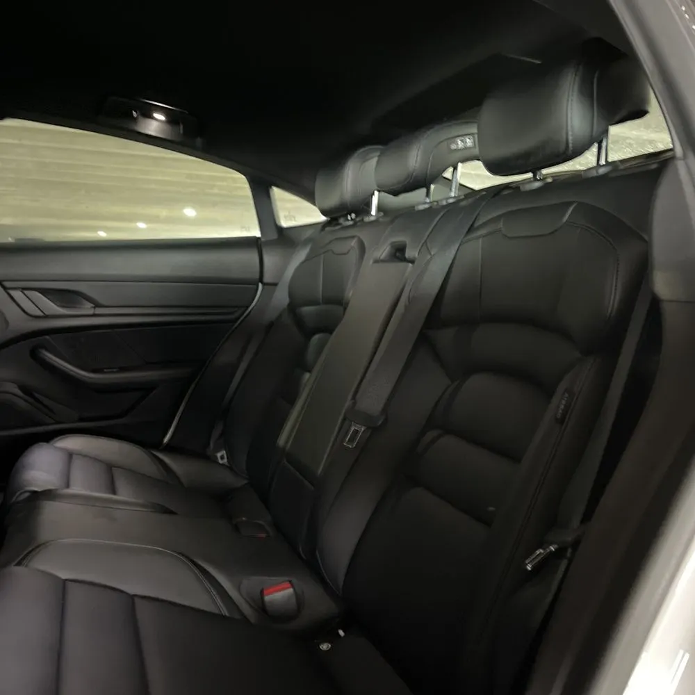 2022 Porsche Taycan Base