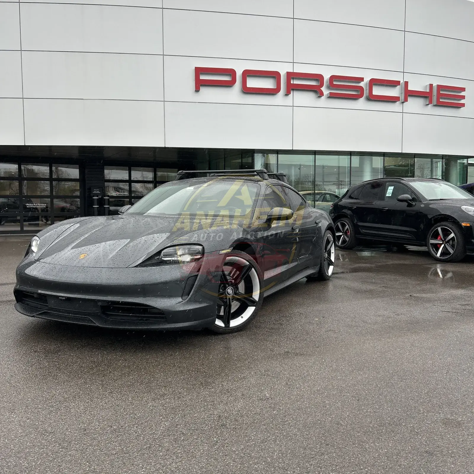 2022 Porsche Taycan Base