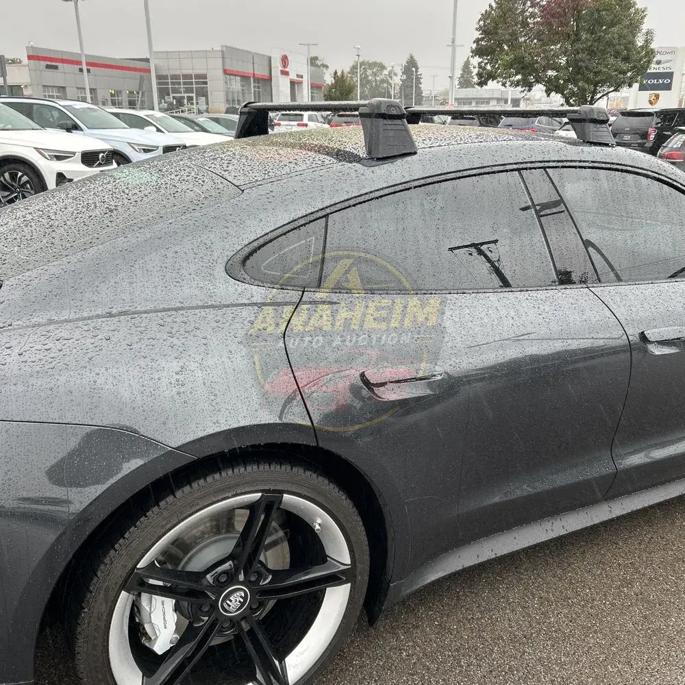 2022 Porsche Taycan Base