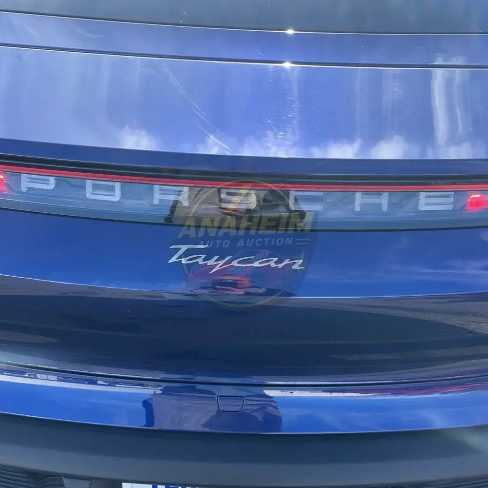 2022 Porsche Taycan Base