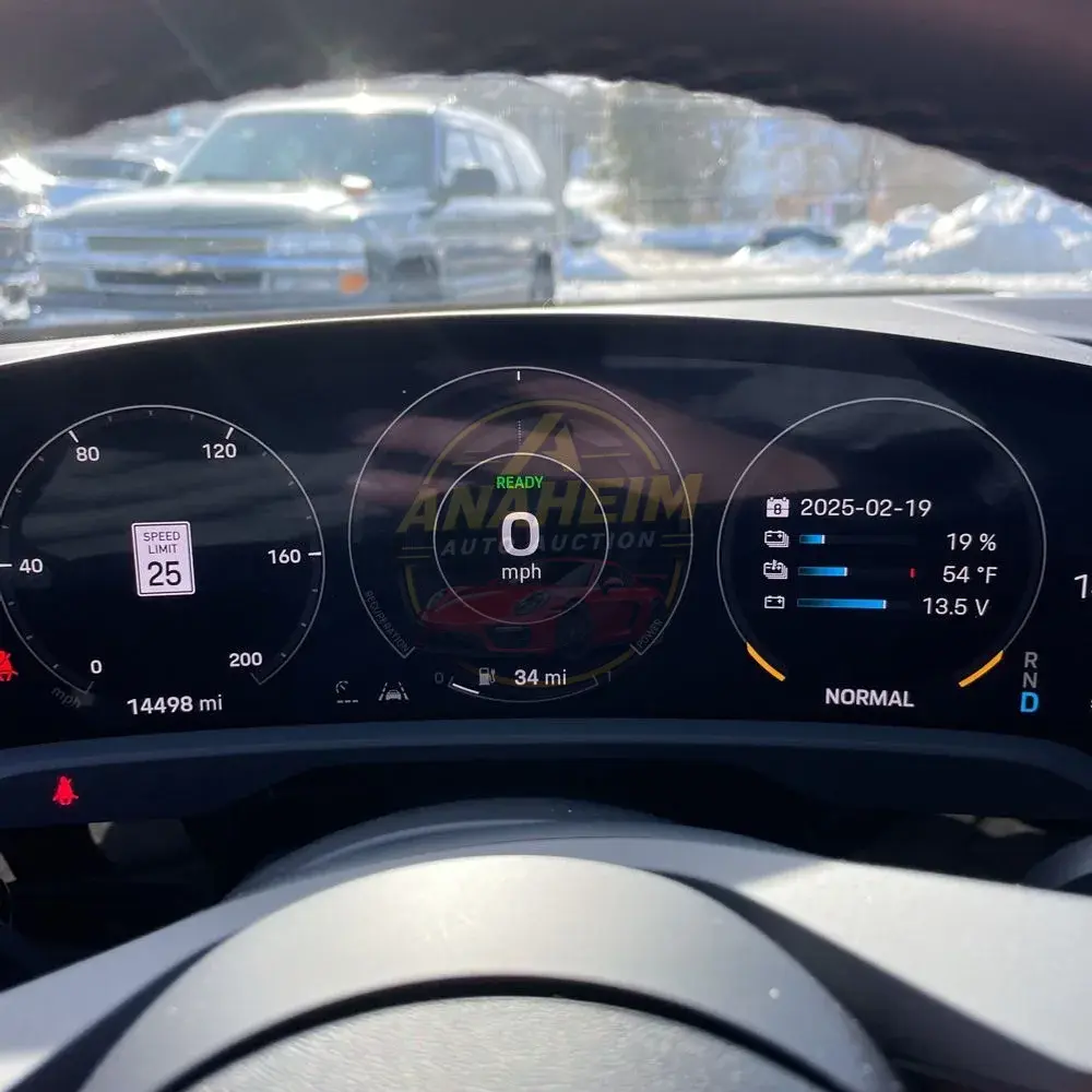 2022 Porsche Taycan Base