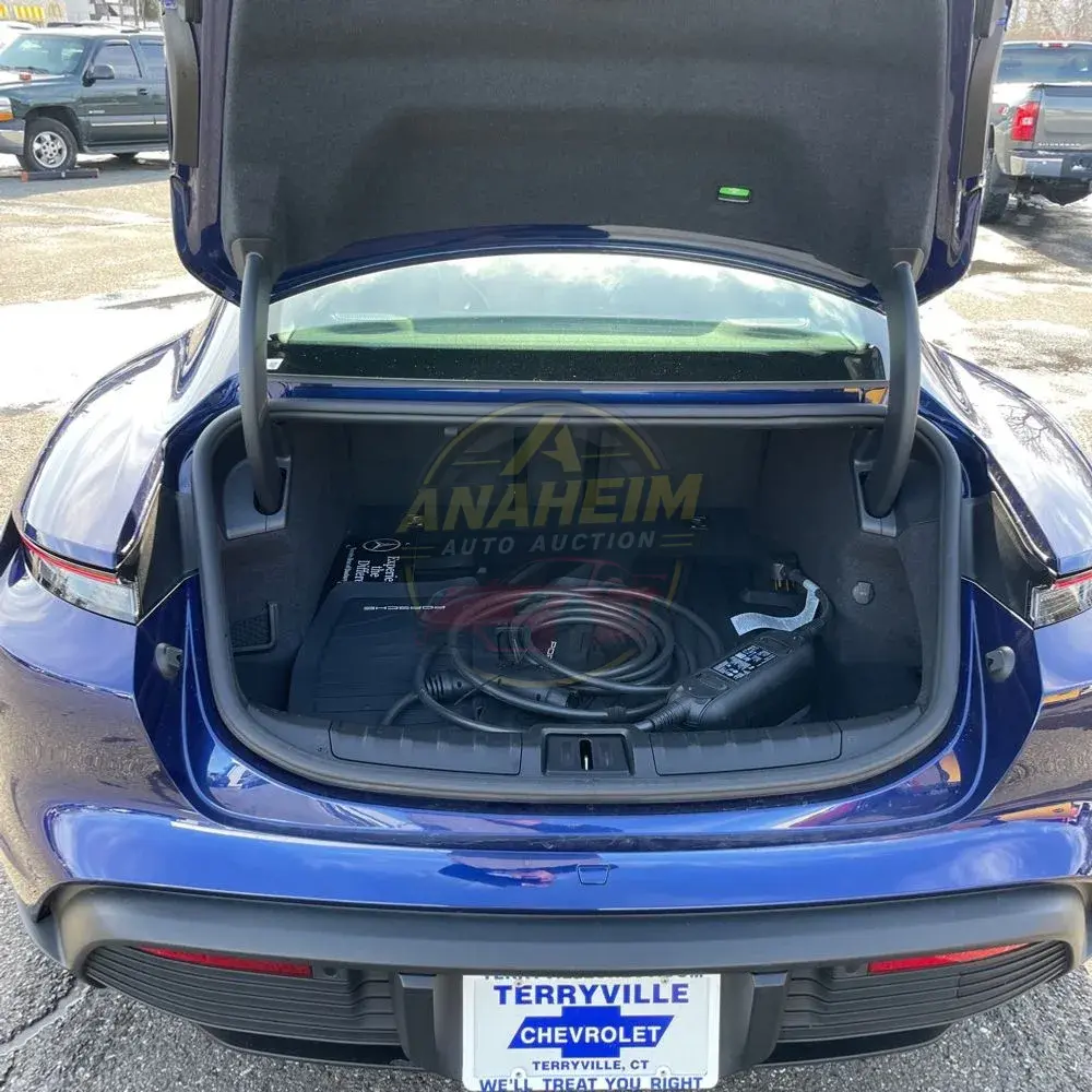 2022 Porsche Taycan Base