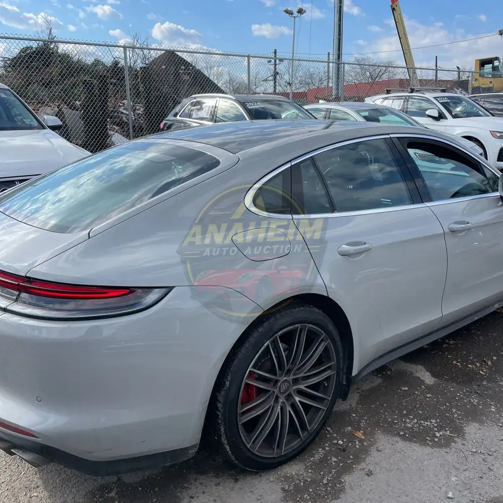 2022 Porsche Panamera 4S