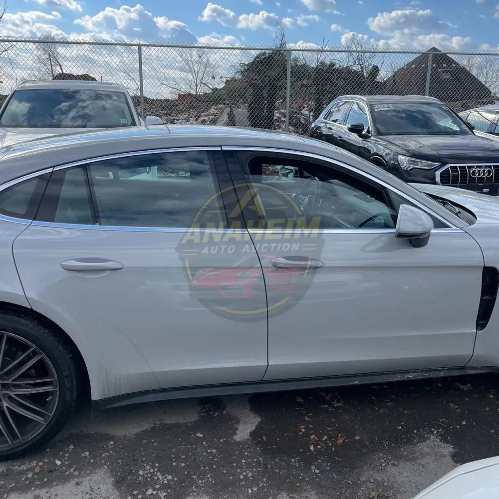 2022 Porsche Panamera 4S