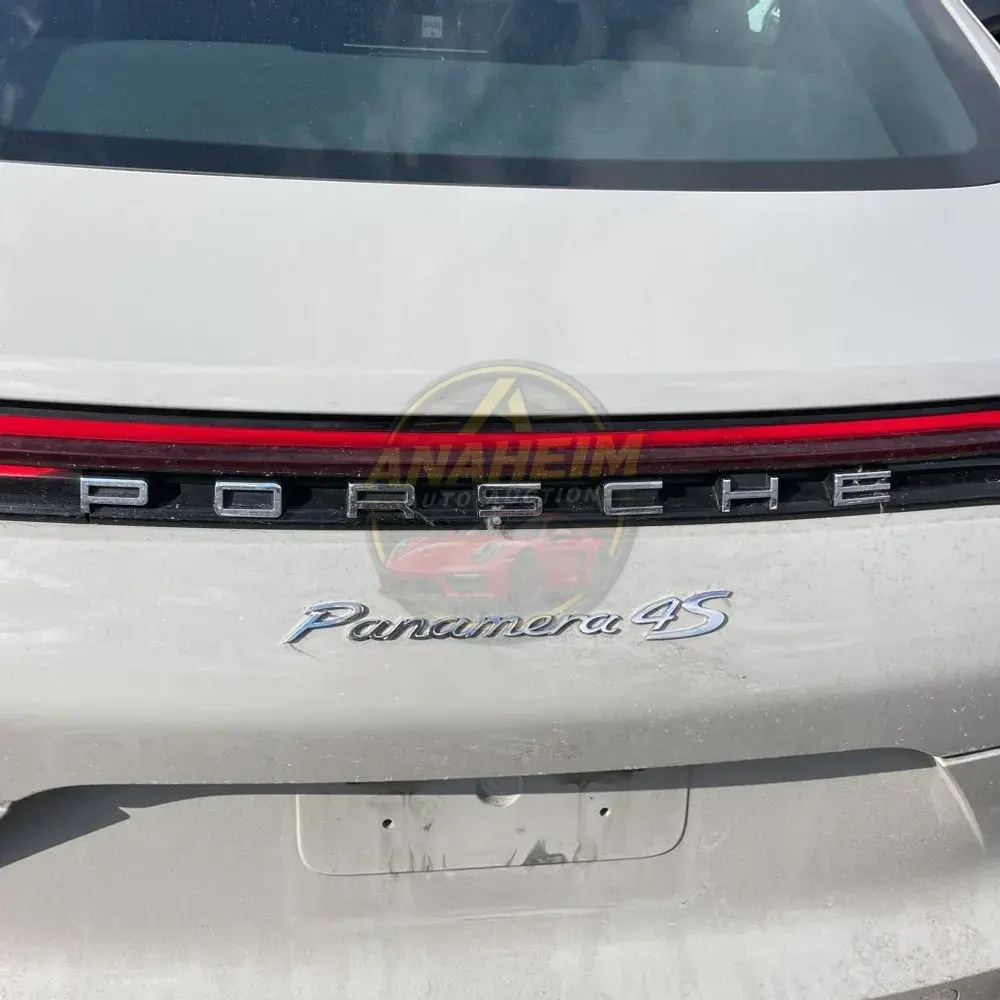 2022 Porsche Panamera 4S