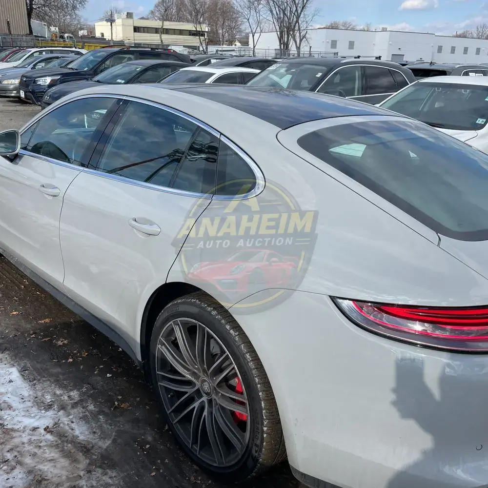 2022 Porsche Panamera 4S