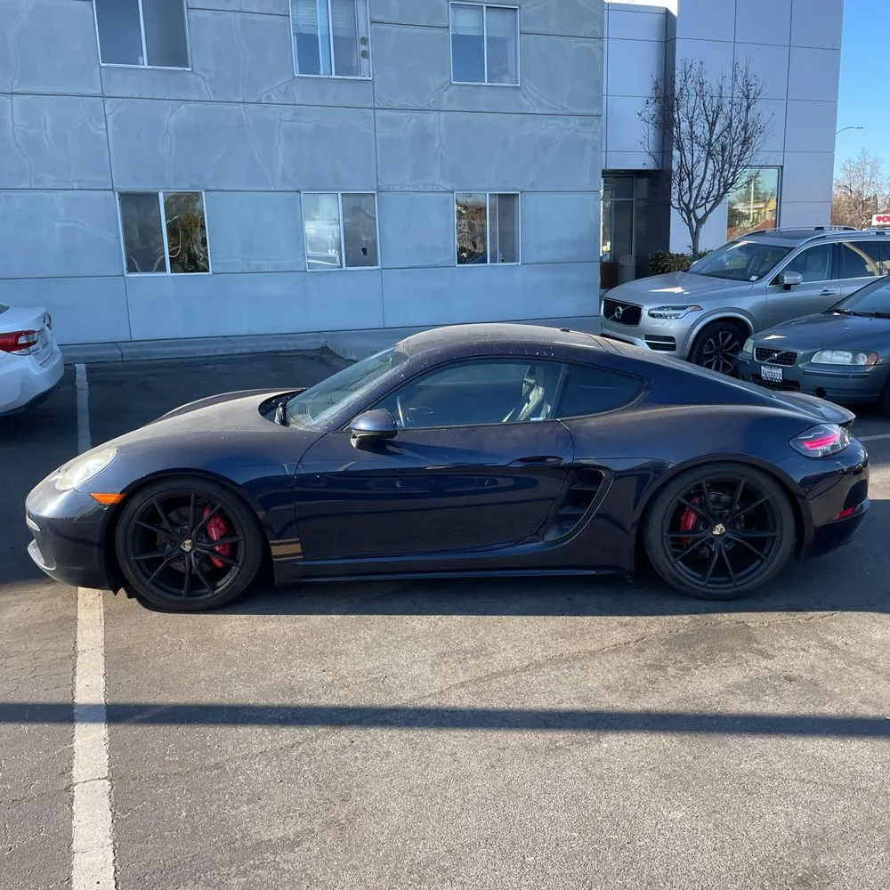 2018 Porsche 718 Cayman S