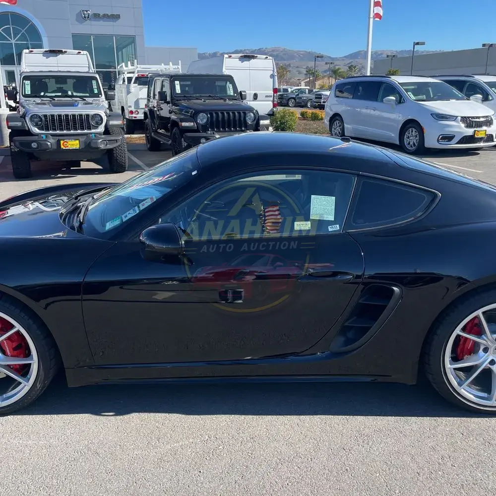 2021 Porsche 718 Cayman S