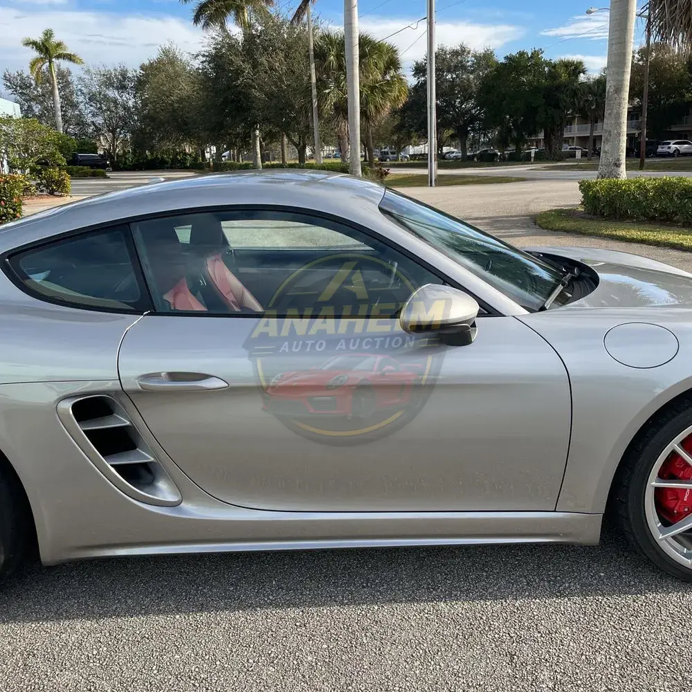 2024 Porsche 718 Cayman S