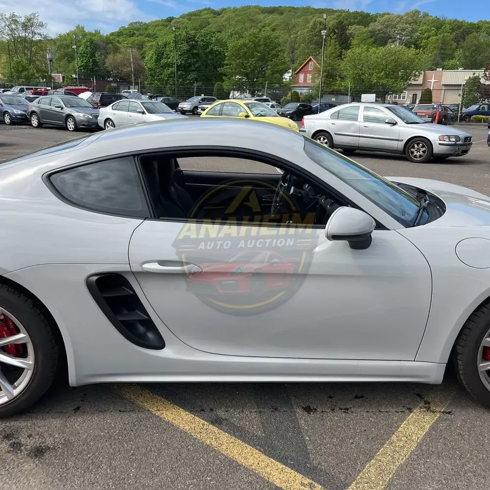 2024 Porsche 718 Cayman S
