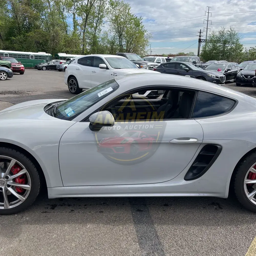 2024 Porsche 718 Cayman S