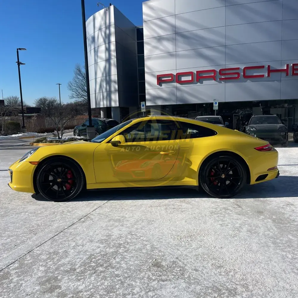 2018 Porsche 911 Carrera 4S