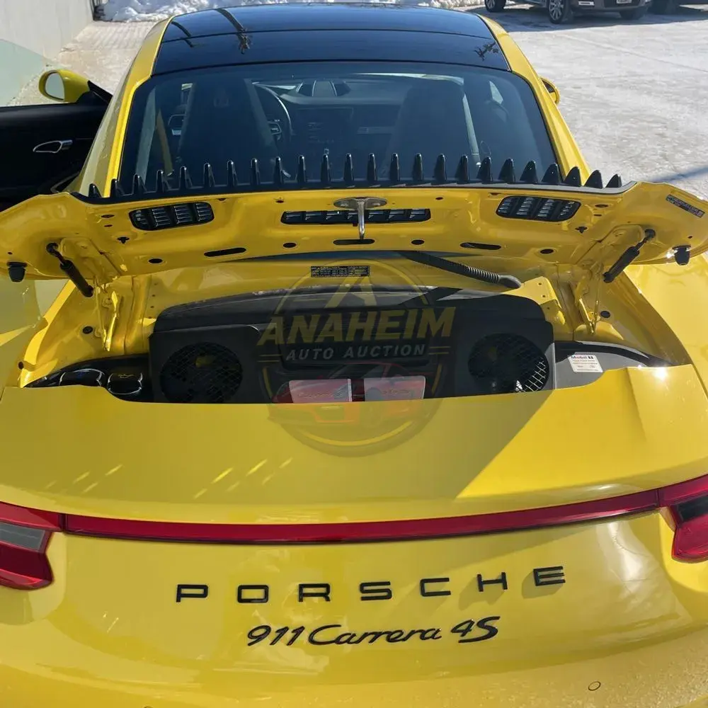 2018 Porsche 911 Carrera 4S