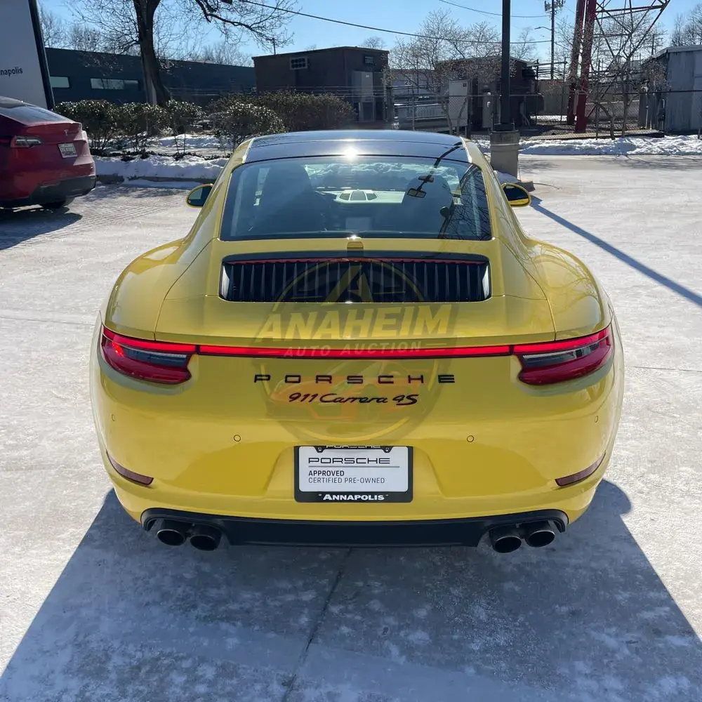 2018 Porsche 911 Carrera 4S
