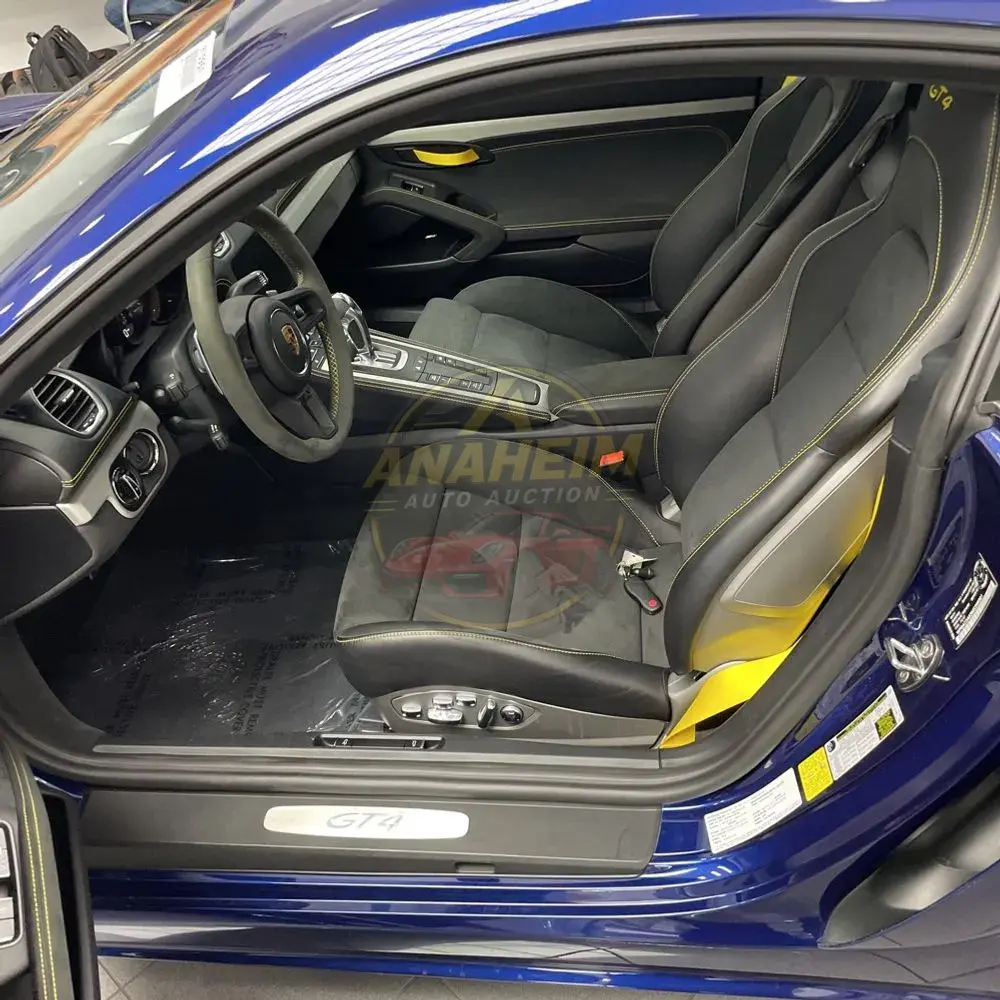 2021 Porsche 718 Cayman GT4