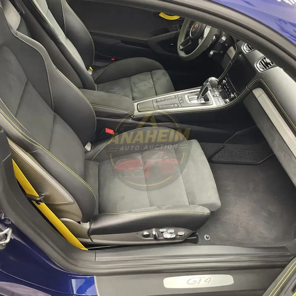 2021 Porsche 718 Cayman GT4
