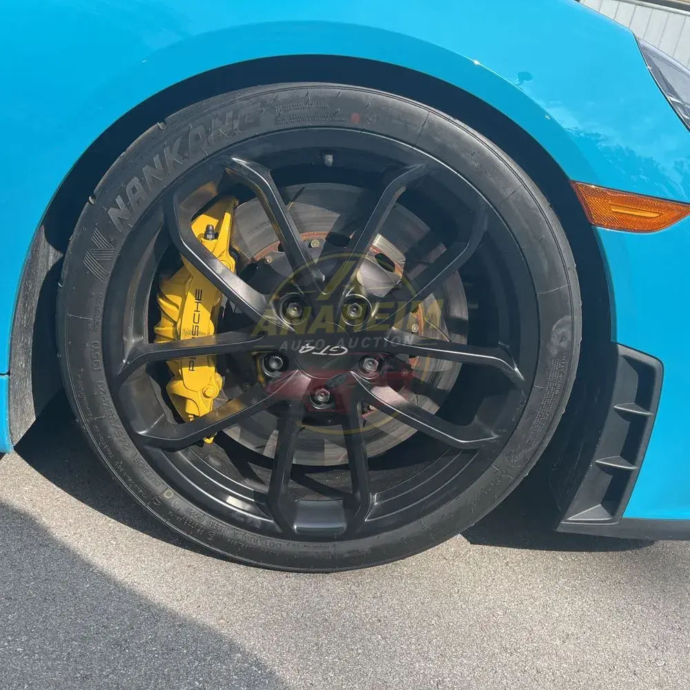 2020 Porsche 718 Cayman GT4