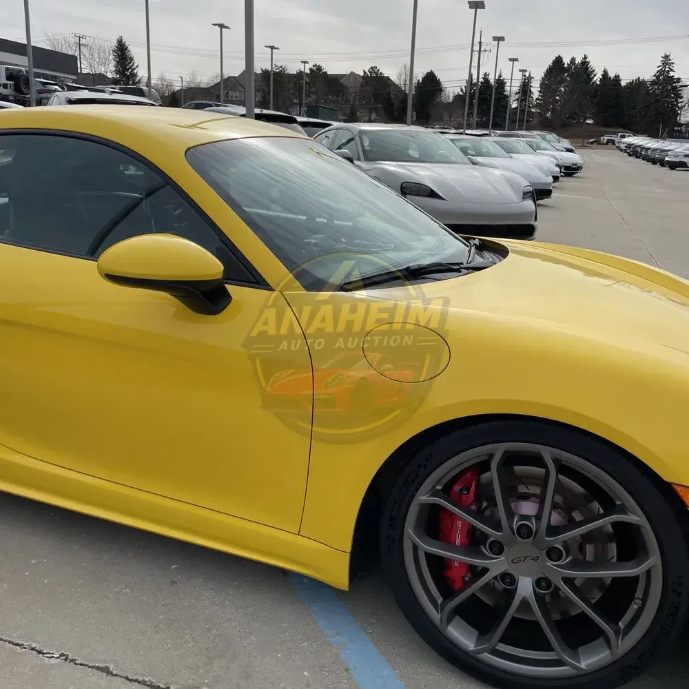2021 Porsche 718 Cayman GT4