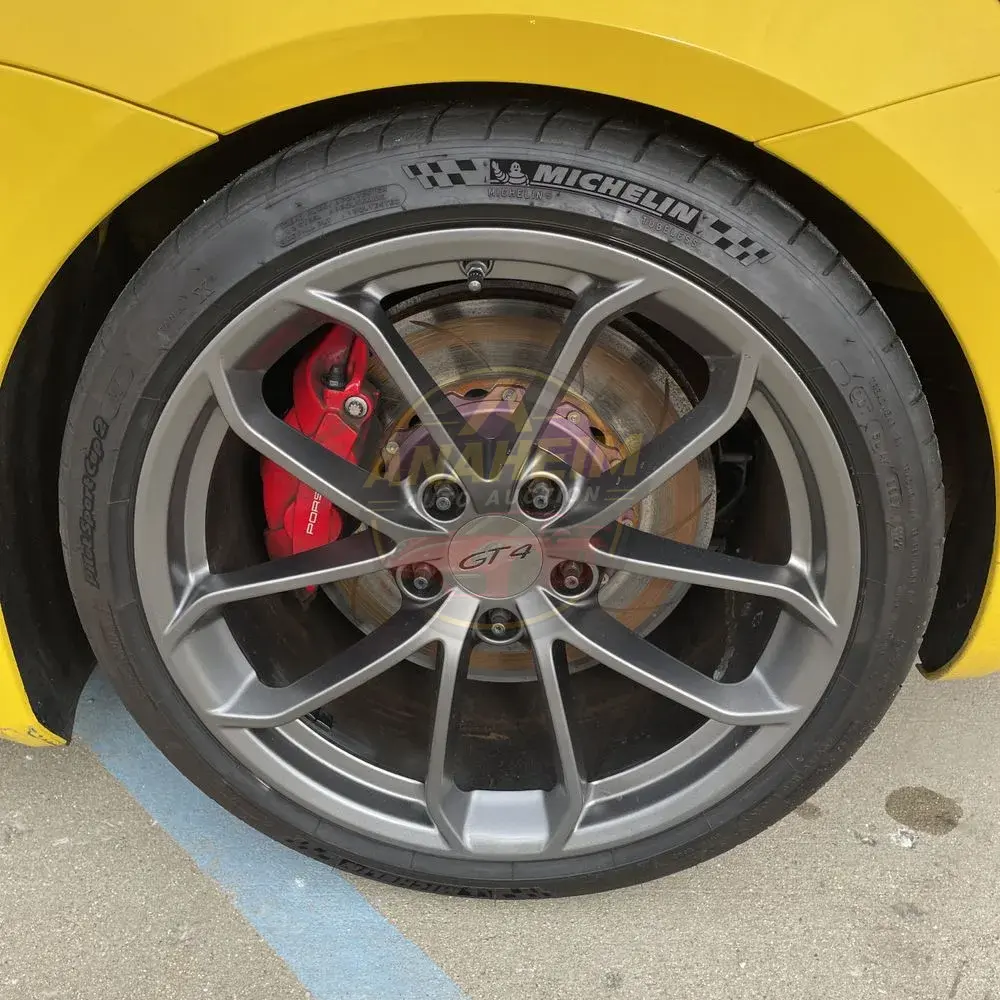 2021 Porsche 718 Cayman GT4