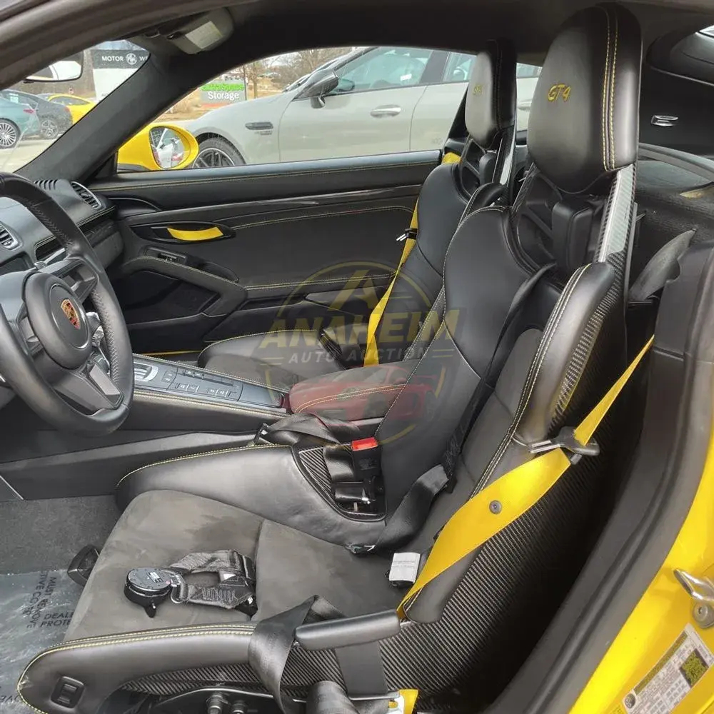2021 Porsche 718 Cayman GT4