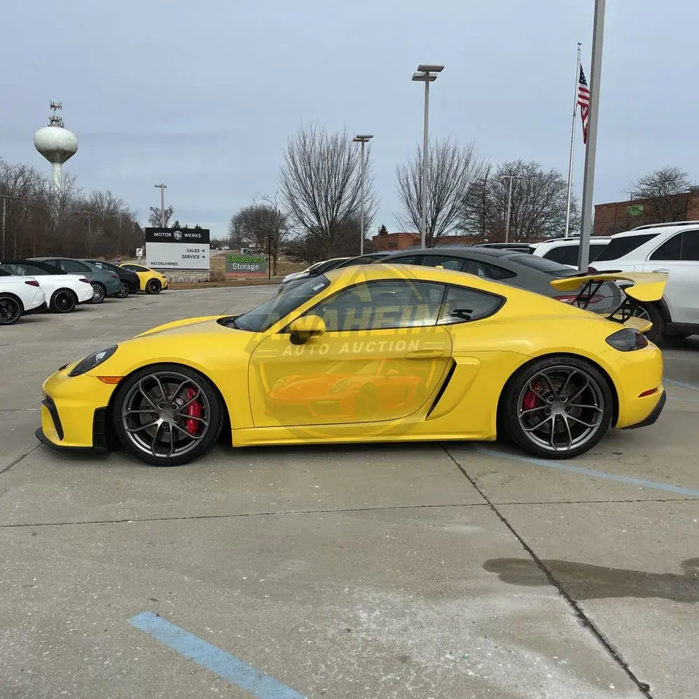 2021 Porsche 718 Cayman GT4