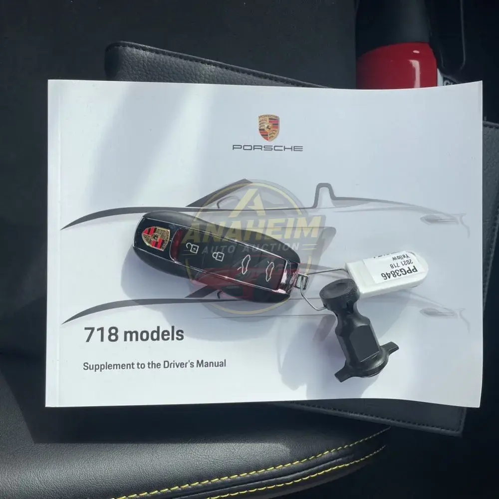 2021 Porsche 718 Cayman GT4