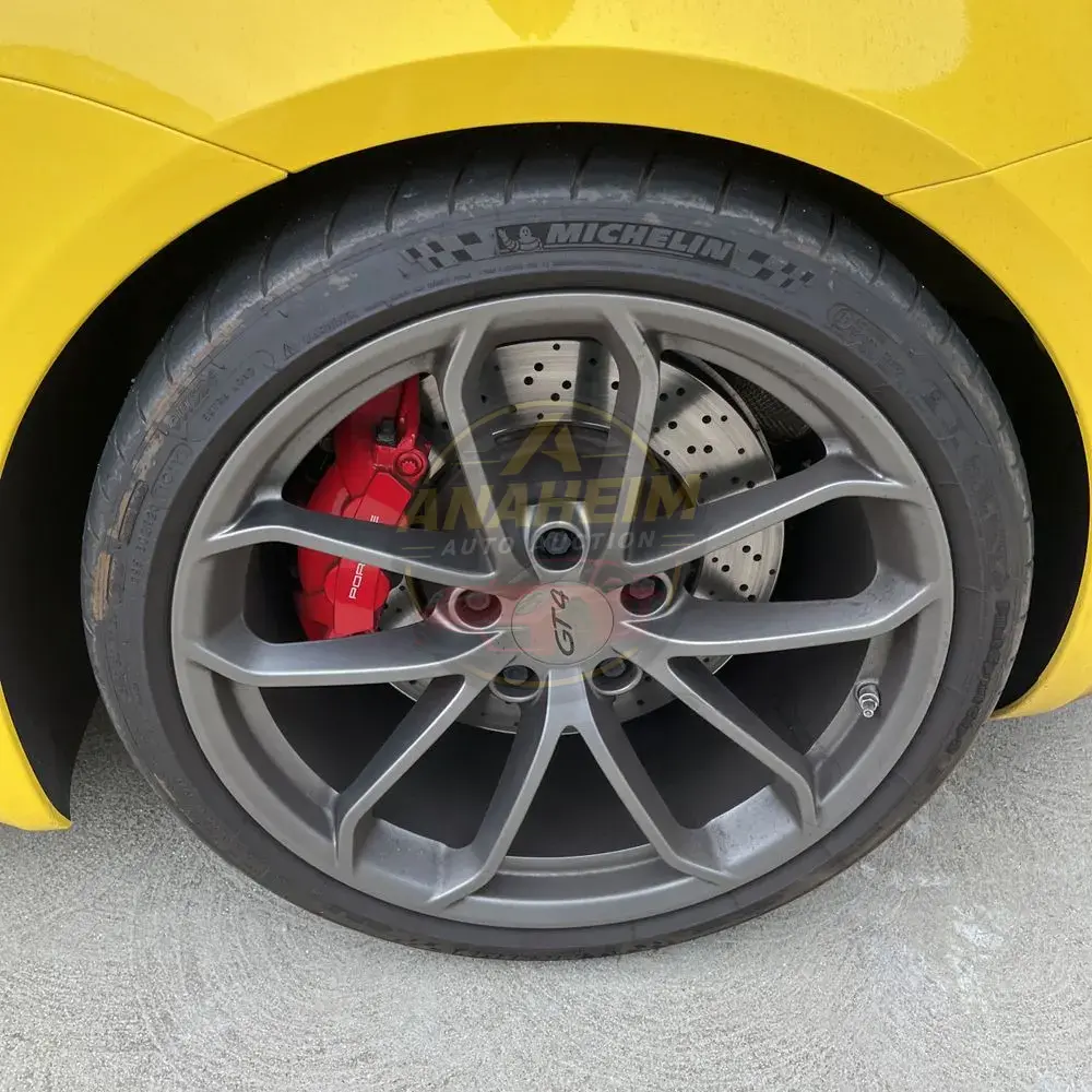 2021 Porsche 718 Cayman GT4