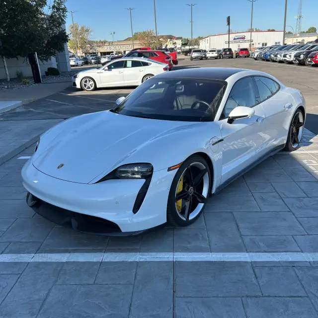 2020 Porsche Taycan Turbo S