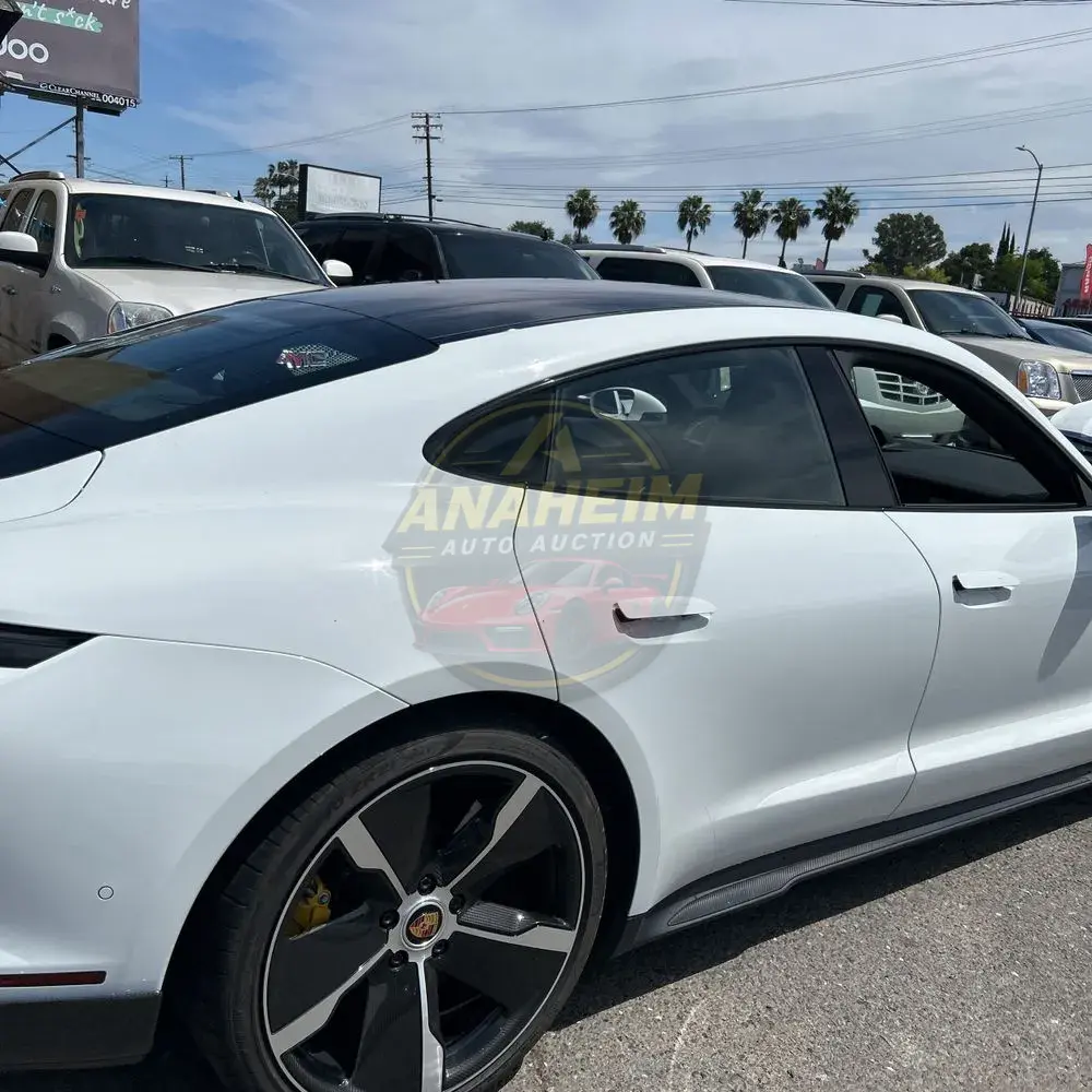 2020 Porsche Taycan Turbo S