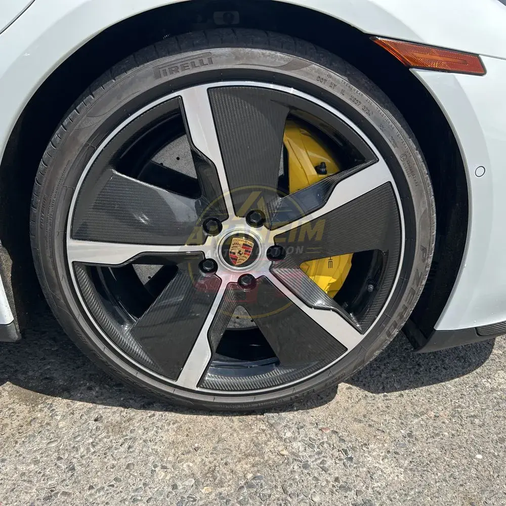 2020 Porsche Taycan Turbo S