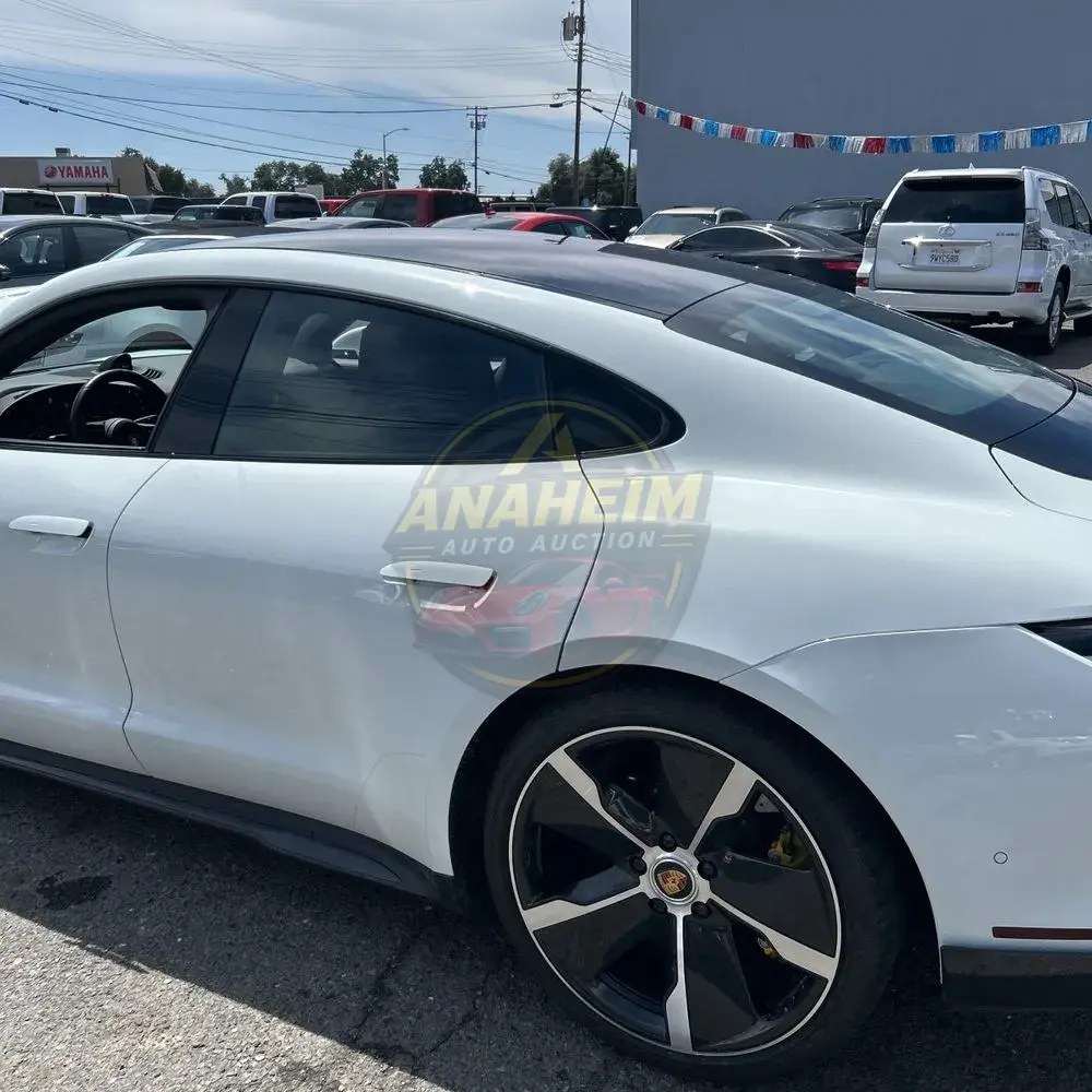 2020 Porsche Taycan Turbo S