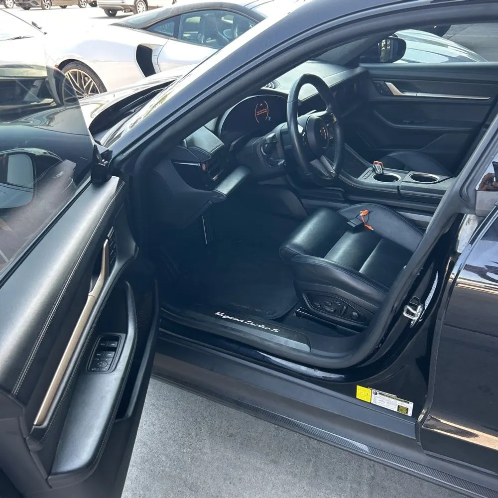 2022 Porsche Taycan Turbo S