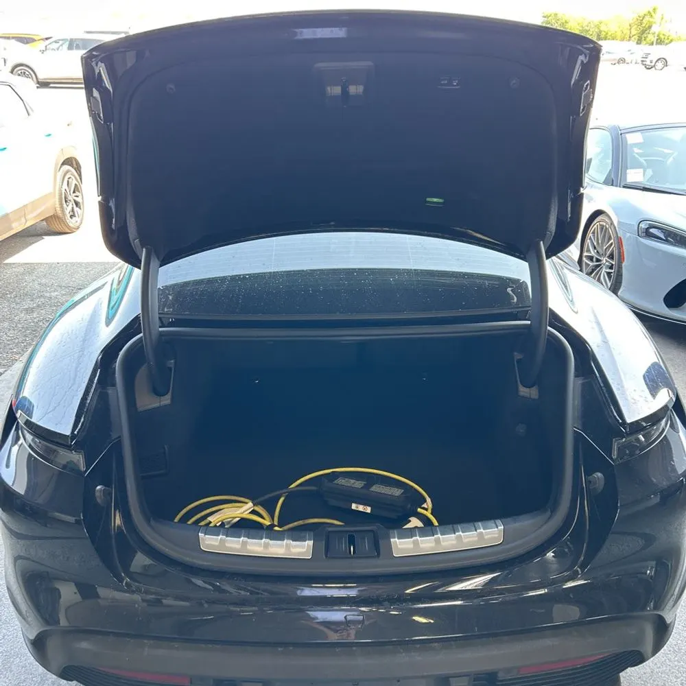 2022 Porsche Taycan Turbo S