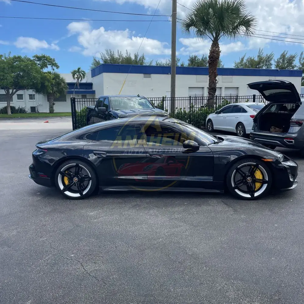 2021 Porsche Taycan Turbo S