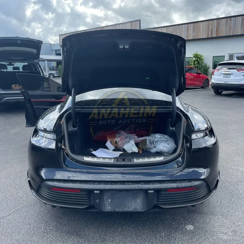 2021 Porsche Taycan Turbo S