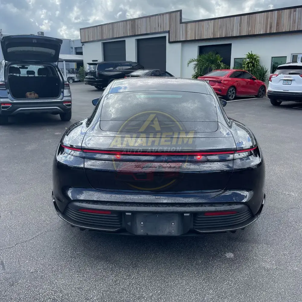 2021 Porsche Taycan Turbo S