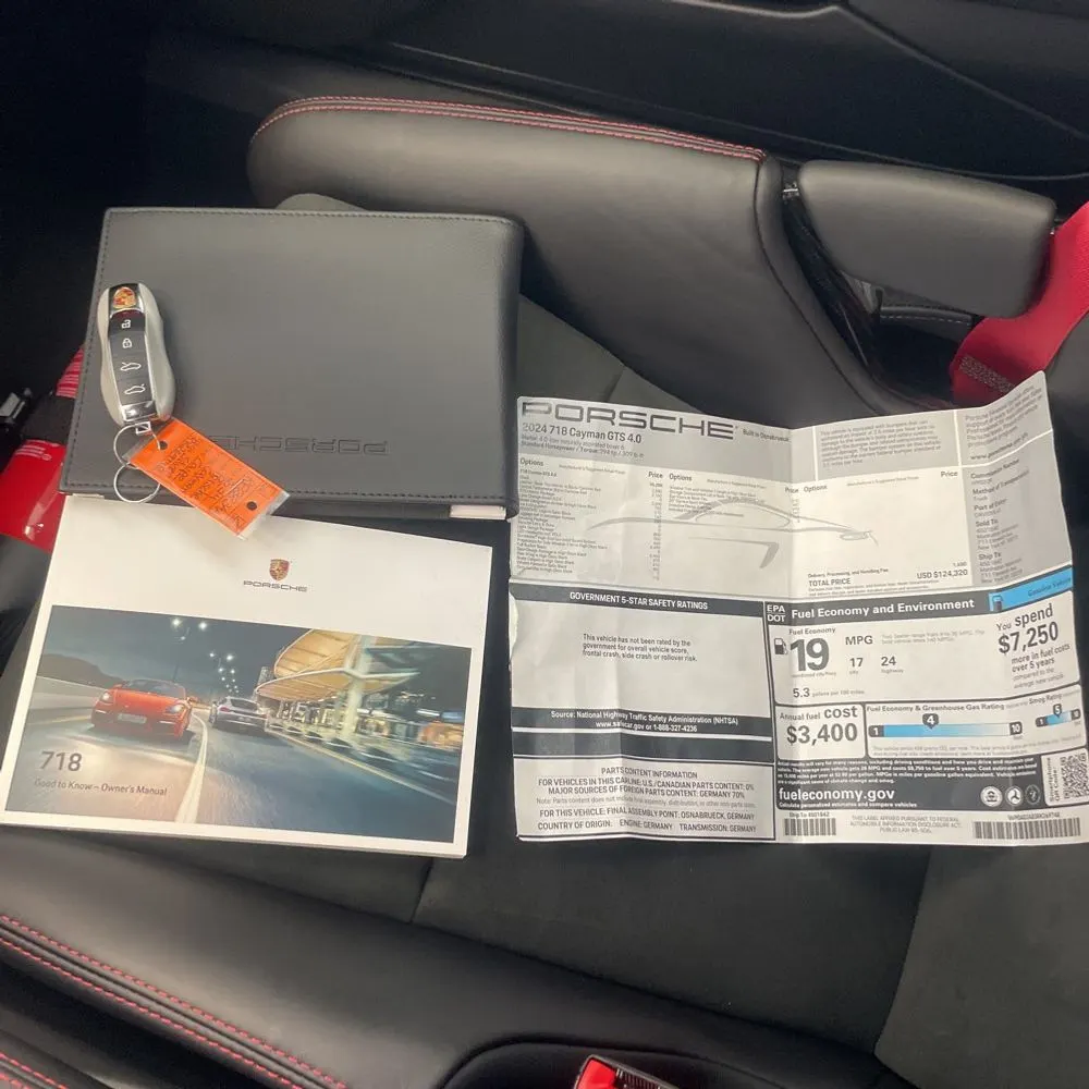 2024 Porsche 718 Cayman GTS 4.0