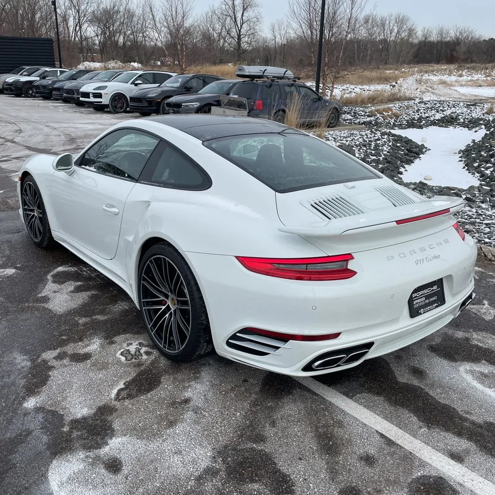 2018 Porsche 911 Turbo